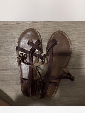Mossimo Supply Co. Brown Strappy Gladiator Sandals